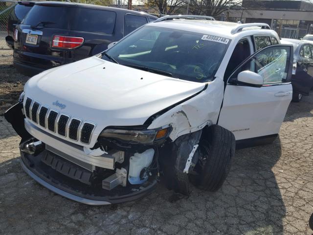 1C4PJMDX5KD107857 - 2019 JEEP CHEROKEE L WHITE photo 2