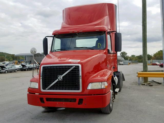 4V4MC9EG9EN157723 - 2014 VOLVO VN VNM RED photo 2