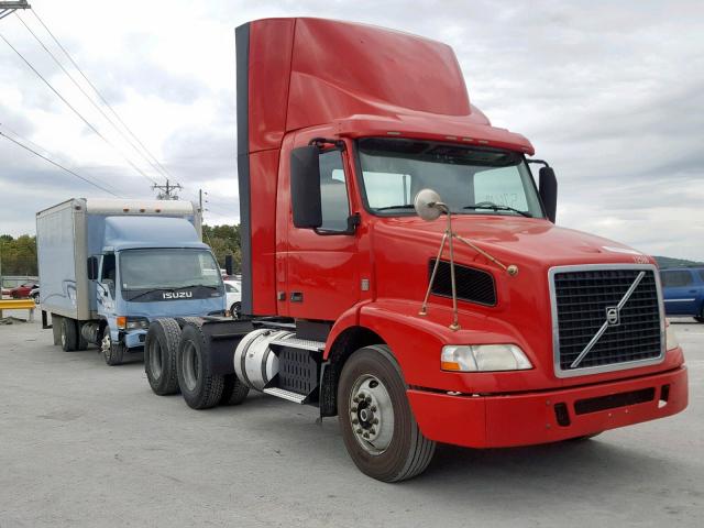 4V4MC9EG3EN166689 - 2014 VOLVO VN VNM RED photo 1