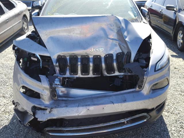 1C4PJMDB8GW295712 - 2016 JEEP CHEROKEE L SILVER photo 7