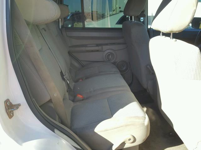 1J8HG48K47C578776 - 2007 JEEP COMMANDER WHITE photo 6