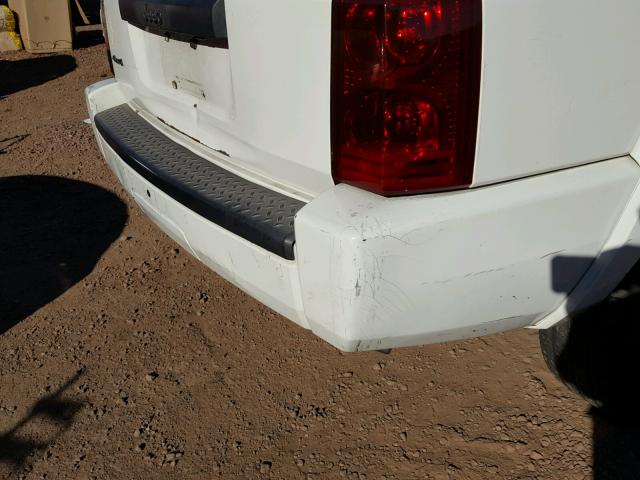 1J8HG48K47C578776 - 2007 JEEP COMMANDER WHITE photo 9