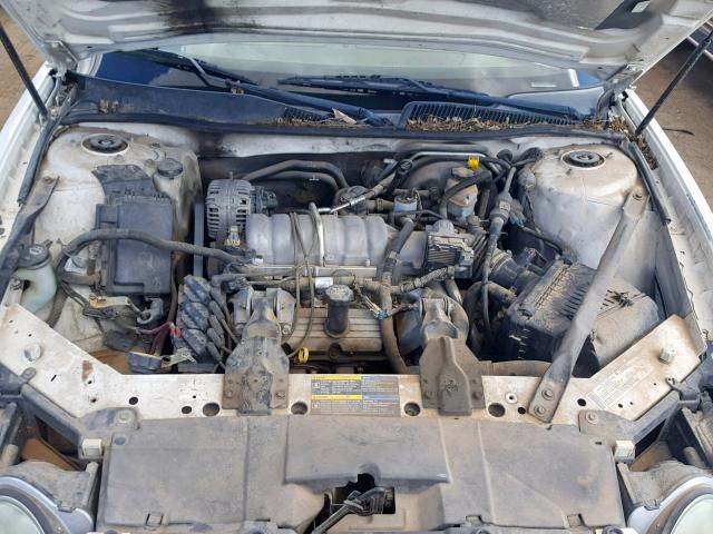 2G4WC532651255433 - 2005 BUICK LACROSSE C WHITE photo 7