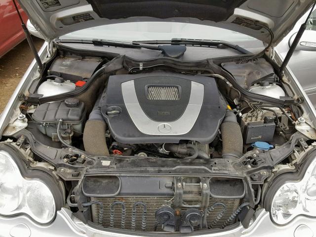 WDBRF87H46F757150 - 2006 MERCEDES-BENZ C 350 4MAT SILVER photo 7