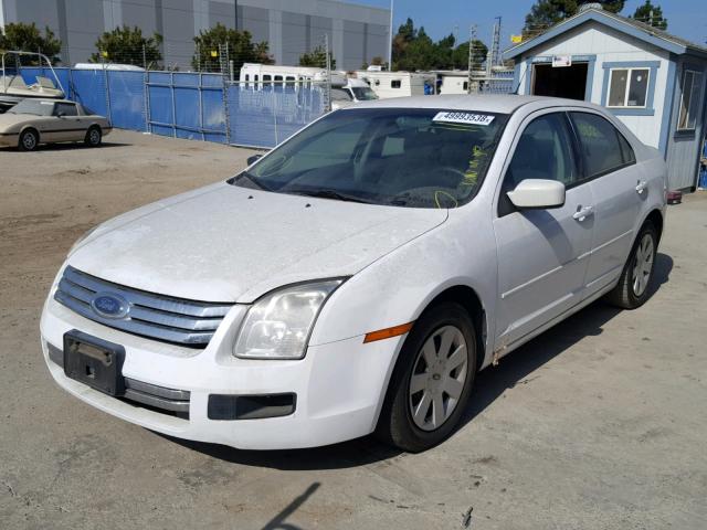 3FAHP06Z07R241688 - 2007 FORD FUSION S WHITE photo 2