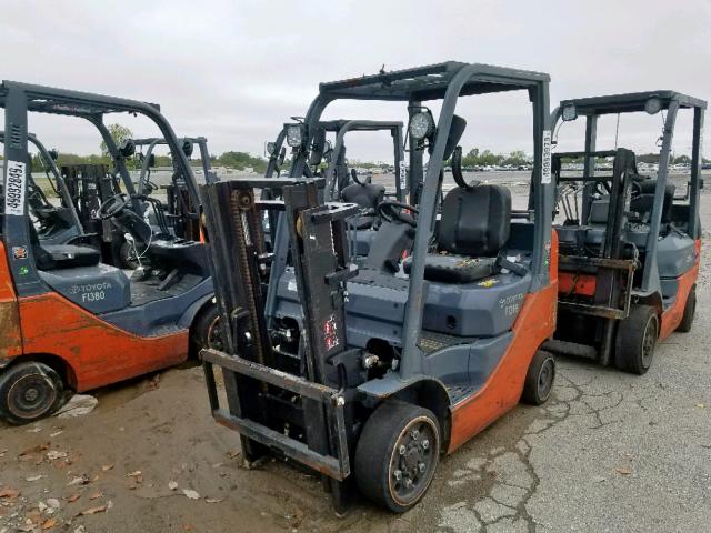 43208 - 2013 TOYOTA FORKLIFT ORANGE photo 2