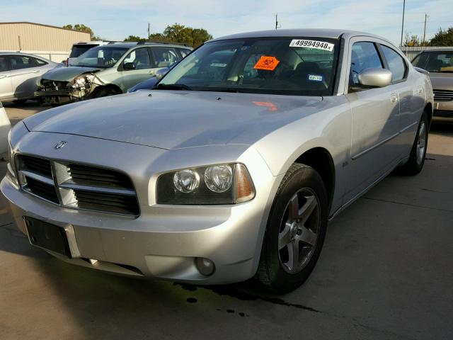 2B3CA3CV2AH107925 - 2010 DODGE CHARGER SX SILVER photo 2