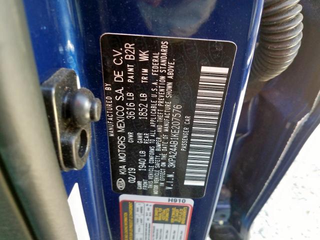 3KPA24AB1KE207576 - 2019 KIA RIO S BLUE photo 10