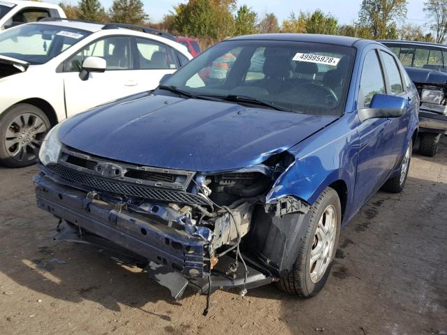 1FAHP36NX9W254348 - 2009 FORD FOCUS SES BLUE photo 2