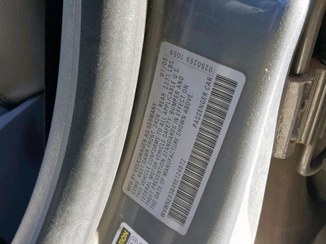 WVWNE63B45E124872 - 2005 VOLKSWAGEN PASSAT GL GRAY photo 10