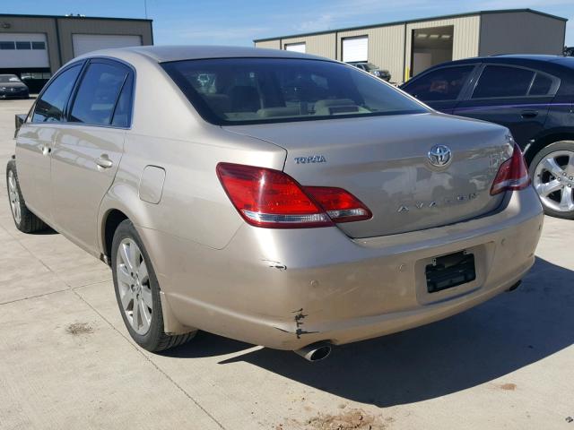 4T1BK36B87U200765 - 2007 TOYOTA AVALON XL GOLD photo 3