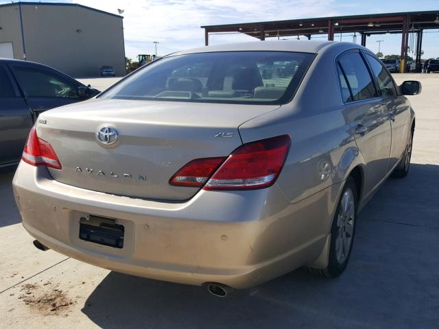 4T1BK36B87U200765 - 2007 TOYOTA AVALON XL GOLD photo 4