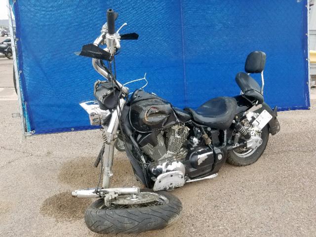 1HFSC52003A003768 - 2003 HONDA VT1300 S BLACK photo 2