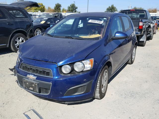 1G1JA6SGXD4108180 - 2013 CHEVROLET SONIC LS BLUE photo 2