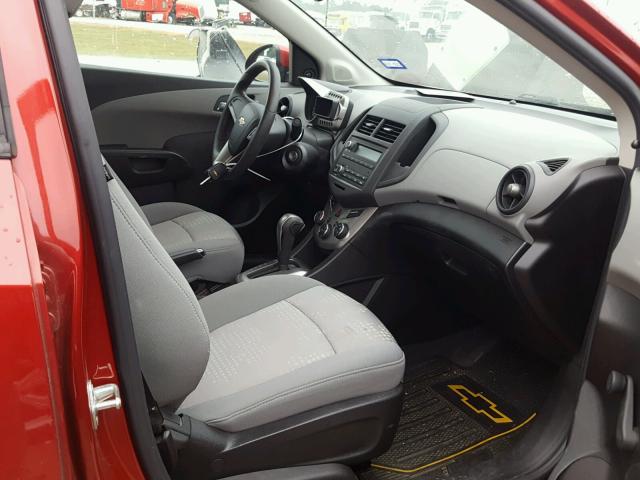 1G1JA5SH4D4156230 - 2013 CHEVROLET SONIC LS 红色 照片 5