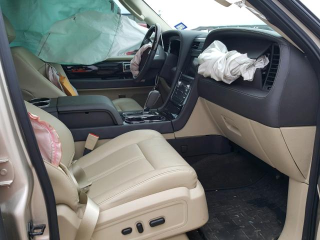 5LMJJ2KT4HEL03956 - 2017 LINCOLN NAVIGATOR Бежевый фото 5