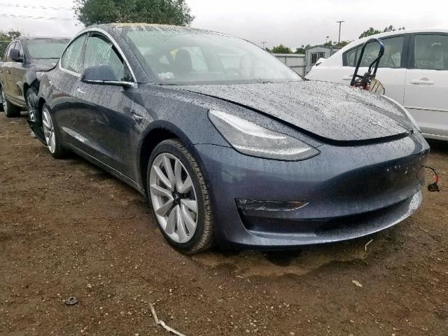 5YJ3E1EA4JF046441 - 2018 TESLA MODEL 3 GRAY photo 1