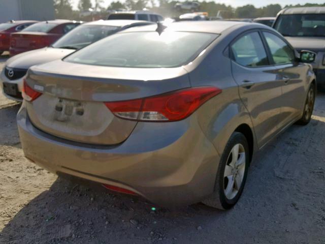 5NPDH4AE1CH086938 - 2012 HYUNDAI ELANTRA GL GRAY photo 4