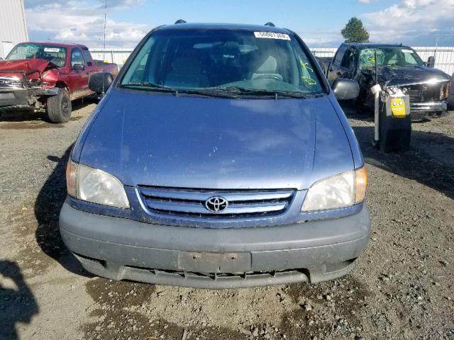 4T3ZF13C82U472396 - 2002 TOYOTA SIENNA LE BLUE photo 9