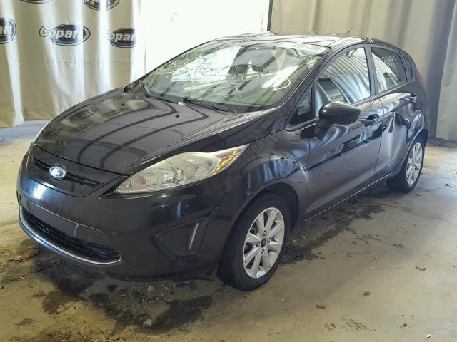 3FADP4EJ5BM170639 - 2011 FORD FIESTA SE BLACK photo 2