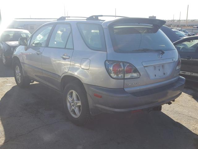 JTJGF10U030150889 - 2003 LEXUS RX 300 SILVER photo 3