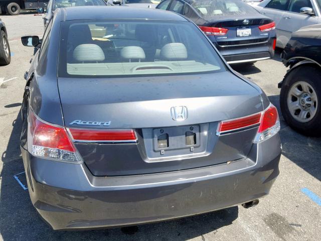 1HGCP2F4XCA175290 - 2012 HONDA ACCORD LXP GRAY photo 9