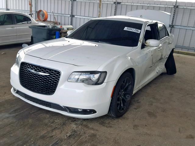 2C3CCABG9KH566181 - 2019 CHRYSLER 300 S WHITE photo 2