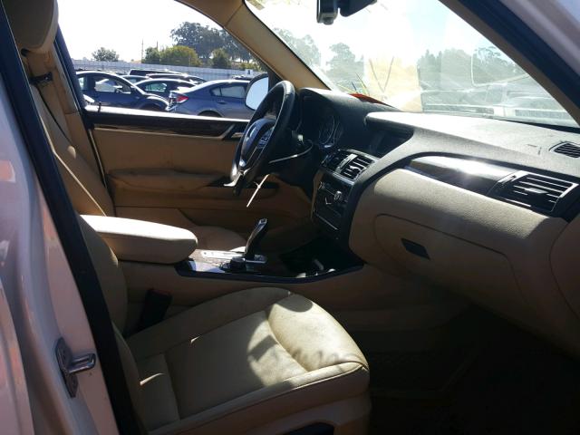 5UXWZ7C58G0R31998 - 2016 BMW X3 SDRIVE2 WHITE photo 5