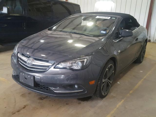 W04WT3N51GG032944 - 2016 BUICK CASCADA PR GRAY photo 2