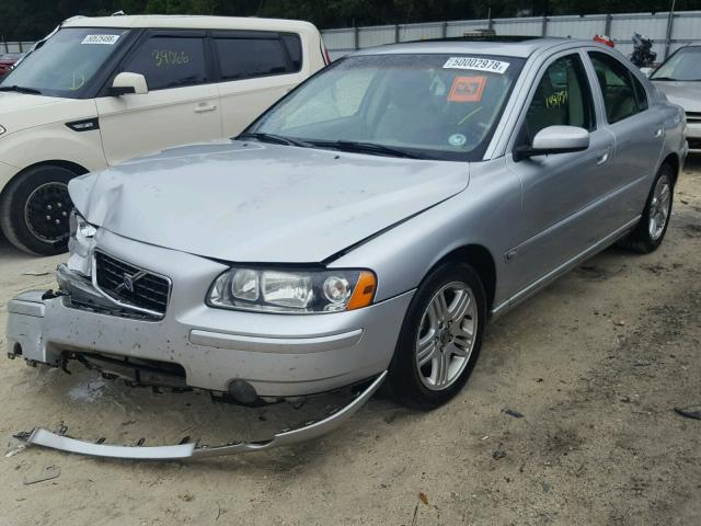 YV1RS592962509546 - 2006 VOLVO S60 2.5T SILVER photo 2