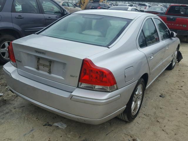 YV1RS592962509546 - 2006 VOLVO S60 2.5T SILVER photo 4