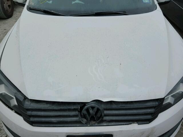 1VWBP7A32DC083390 - 2013 VOLKSWAGEN PASSAT SE WHITE photo 7