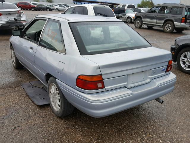 1FAPP10J1PW135347 - 1993 FORD ESCORT SILVER photo 3