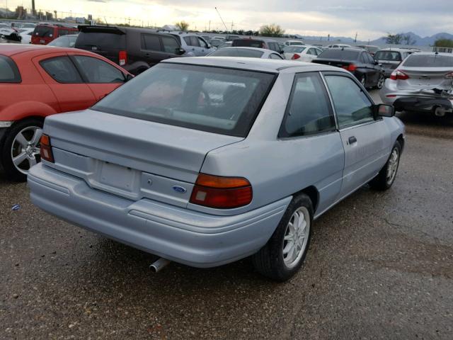 1FAPP10J1PW135347 - 1993 FORD ESCORT SILVER photo 4