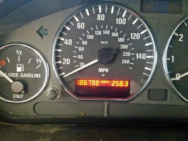 WBACH9342YLF90382 - 2000 BMW Z3 2.3 შავი ფოტო 8