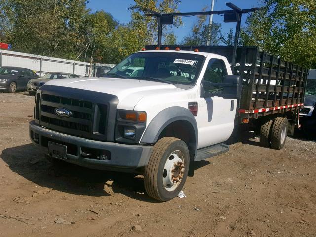 1FDAF56R88EC13620 - 2008 FORD F550 SUPER WHITE photo 2