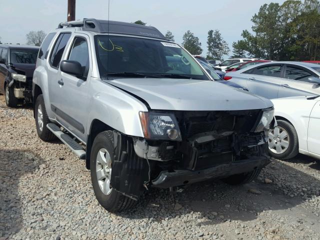 5N1AN0NW1DN818022 - 2013 NISSAN XTERRA X SILVER photo 1