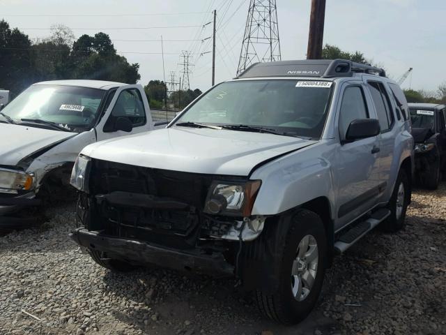 5N1AN0NW1DN818022 - 2013 NISSAN XTERRA X SILVER photo 2