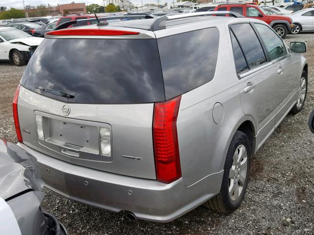 1GYEE63A560215388 - 2006 CADILLAC SRX SILVER photo 4