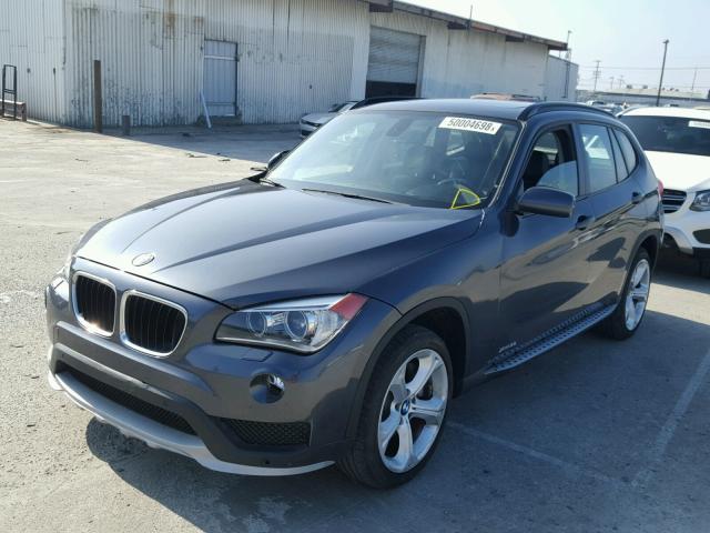 WBAVM5C51FVV93746 - 2015 BMW X1 XDRIVE3 GRAY photo 2