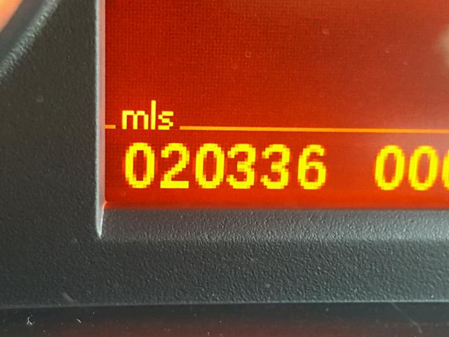 WBAVM5C51FVV93746 - 2015 BMW X1 XDRIVE3 GRAY photo 8