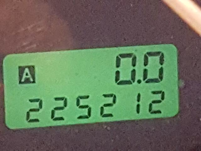 JF1SF65652H733002 - 2002 SUBARU FORESTER S RED photo 8