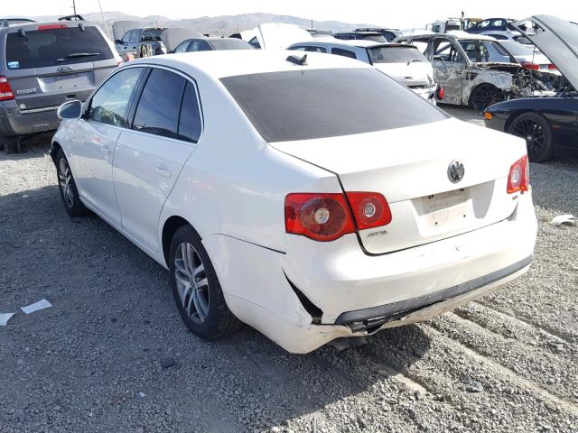 3VWST71K86M713286 - 2006 VOLKSWAGEN JETTA TDI WHITE photo 3