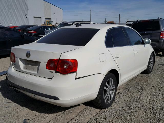 3VWST71K86M713286 - 2006 VOLKSWAGEN JETTA TDI WHITE photo 4