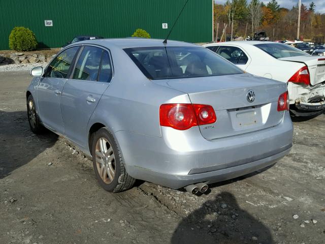 3VWEF71K27M186948 - 2007 VOLKSWAGEN JETTA WOLF SILVER photo 3