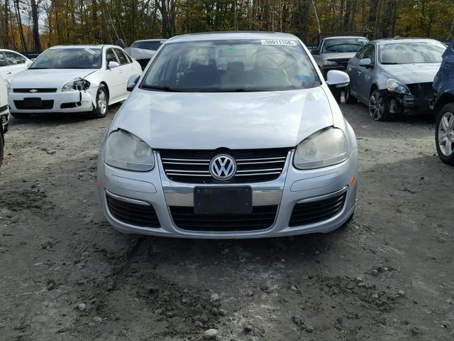 3VWEF71K27M186948 - 2007 VOLKSWAGEN JETTA WOLF SILVER photo 9