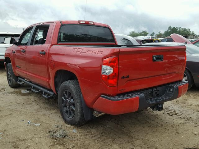 5TFDW5F11HX599636 - 2017 TOYOTA TUNDRA CRE RED photo 3