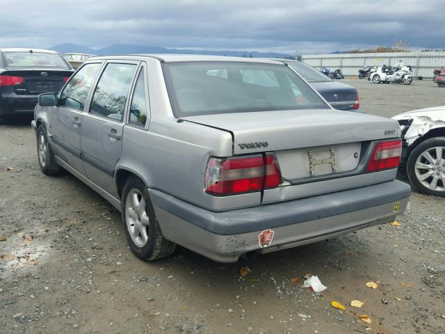 YV1LS5546V1392333 - 1997 VOLVO 850 SILVER photo 3