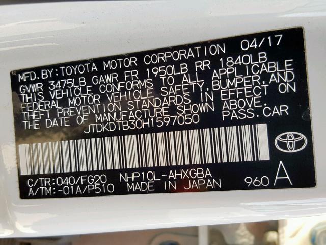 JTDKDTB30H1597050 - 2017 TOYOTA PRIUS C WHITE photo 10