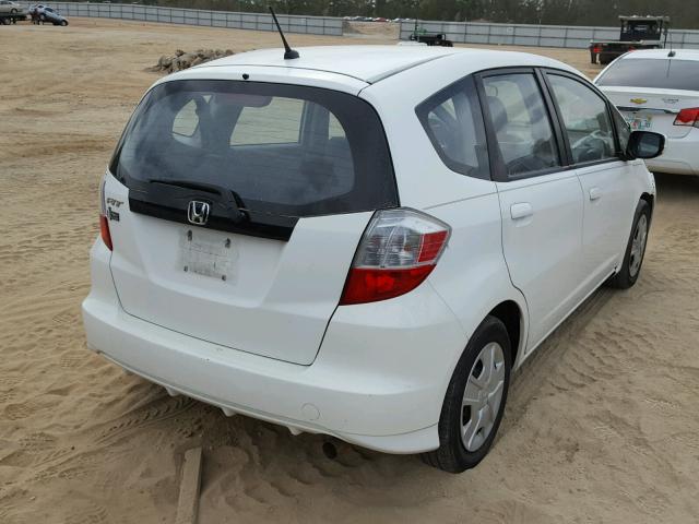 JHMGE8H38DC074699 - 2013 HONDA FIT WHITE photo 4